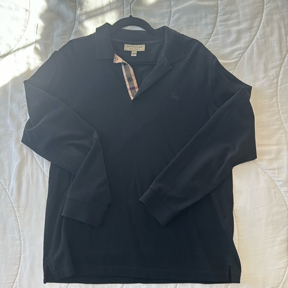 Burberry long sleeve black polo. Classic design collar. Large. Worn once. - Picture 2 of 3